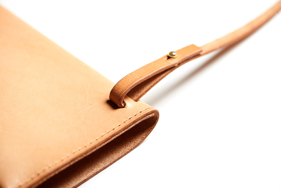 Leather clutch & shoulder bag: RIGMOR MINI (natural)